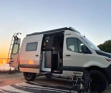 2022 Winnebago Revel Camper Van For Rent